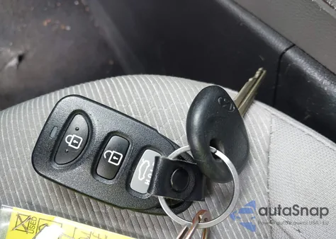 2017 Hyundai Elantra Se из США, поврежденный, VIN KMHD74LF0HU075074